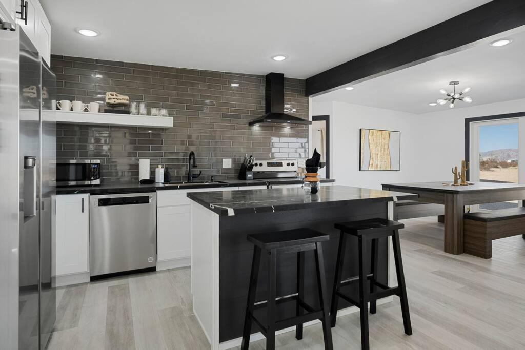 Star Gazers Modern Home On 5 Acres Of Land! Sunfair Heights Exterior foto